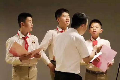 成人朗诵男生视频,男生朗诵视频赏析