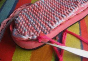 钩成人凉鞋编织视频教学,跟随凉鞋编织视频轻松学制鞋