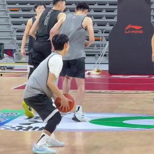 篮球成人私教训练视频,高效提升篮球技能与体能